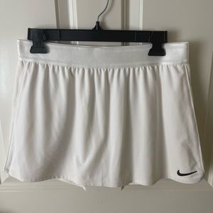 white tennis skirt with built in shorts worn once